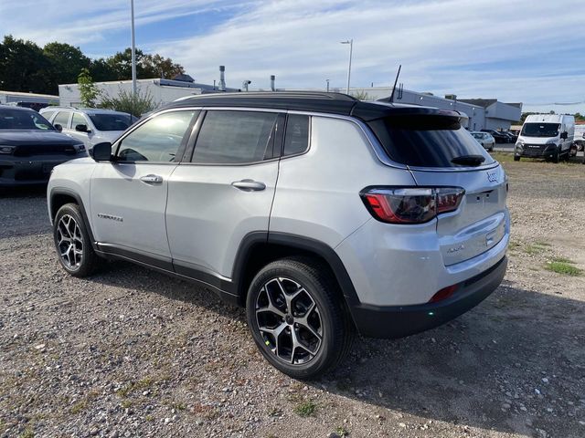 2026 Jeep Compass Limited photo 2