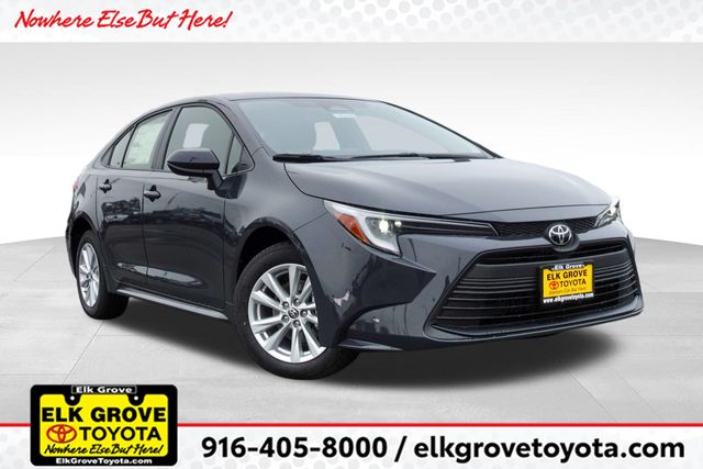 2026 Toyota Corolla LE's photo