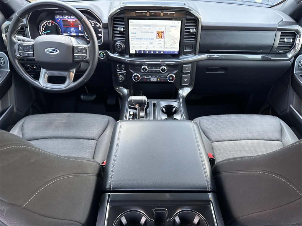 2021 Ford F-150 XLT photo 17