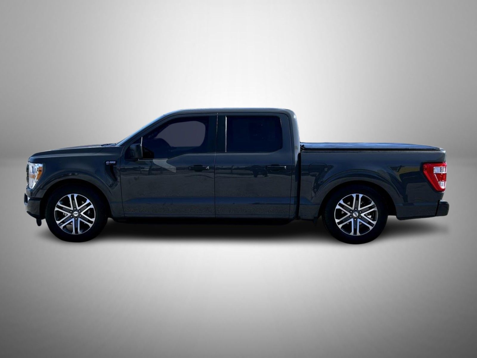 2021 Ford F-150 XL photo 8