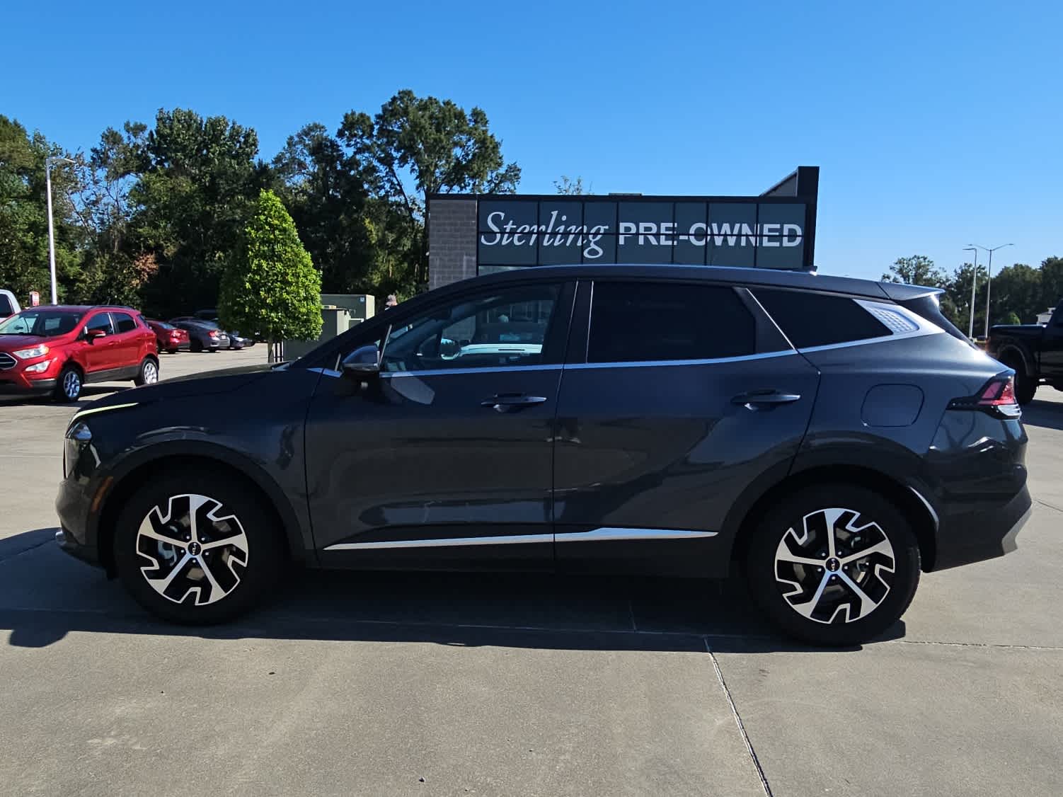 2023 Kia Sportage EX's photo