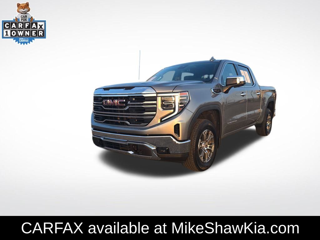 2025 GMC Sierra 1500 SLT's photo
