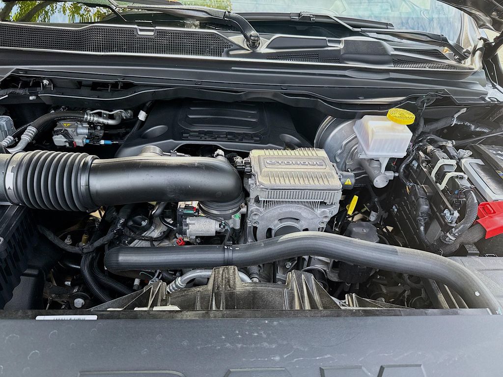 2023 Ram 1500 Limited photo 30