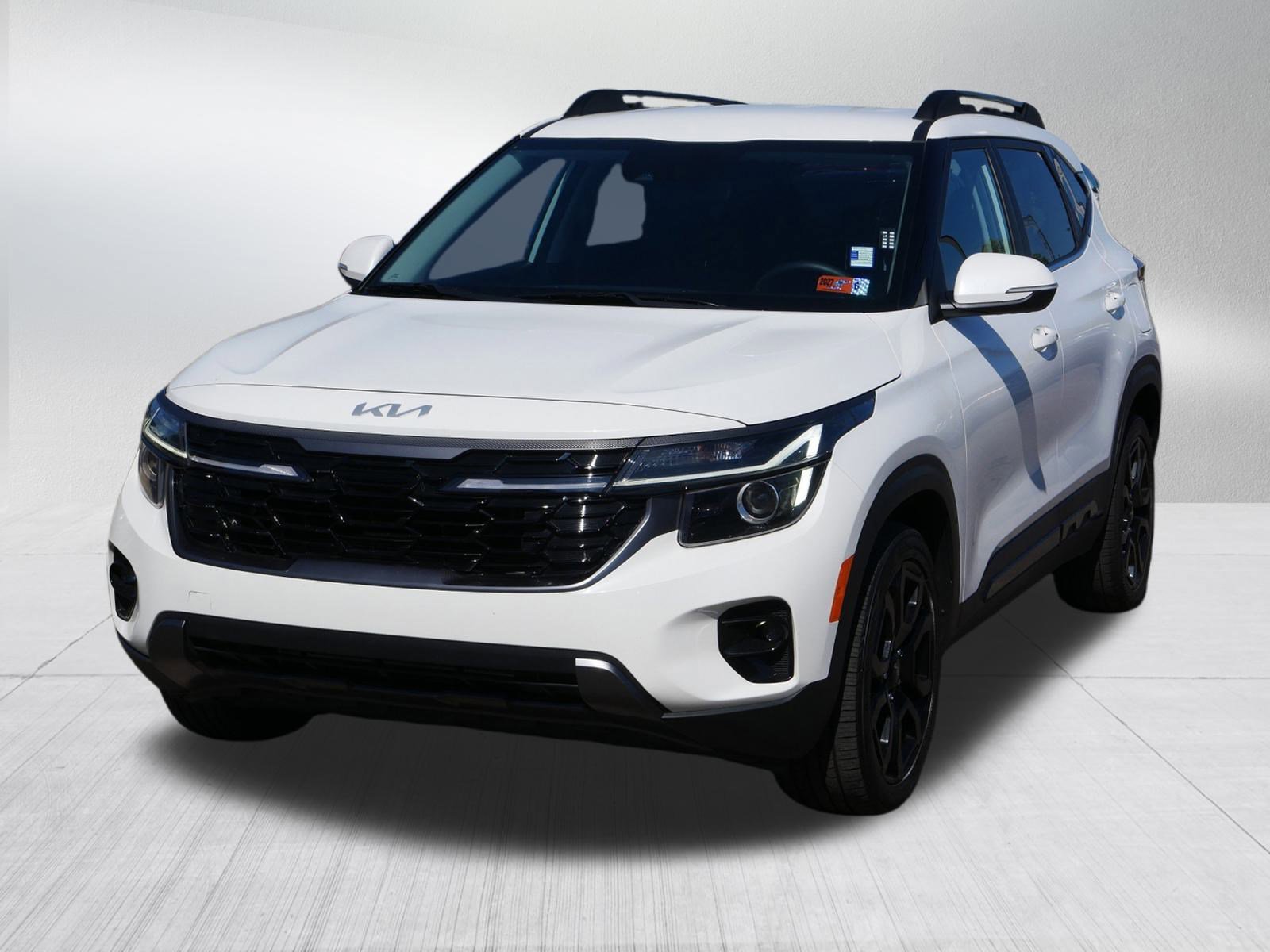 2024 Kia Seltos S X-Line photo 3