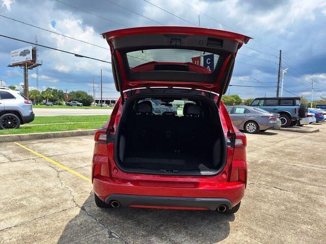 2024 Ford Escape ST-Line photo 23
