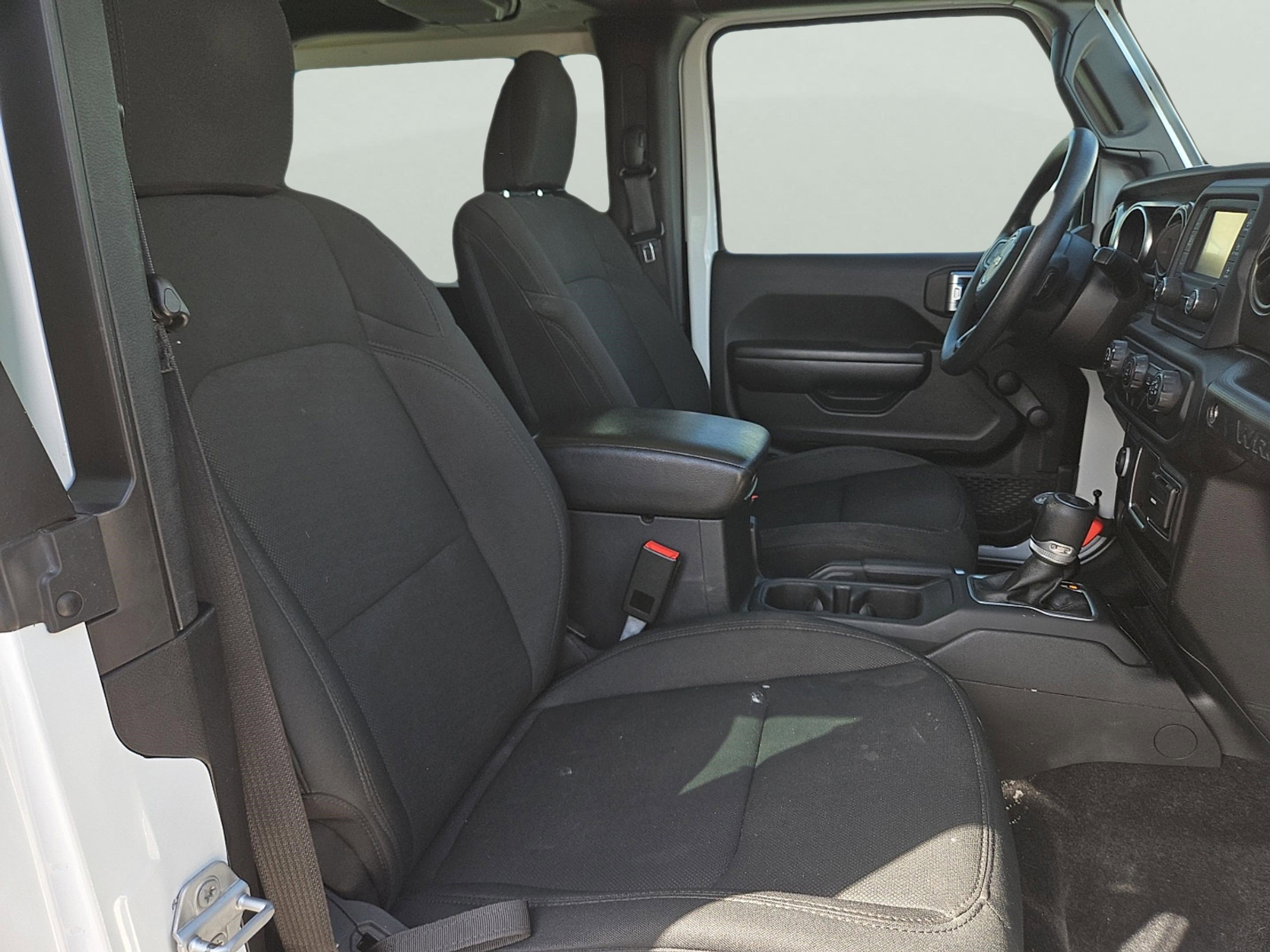 2021 Jeep Wrangler Sport photo 13
