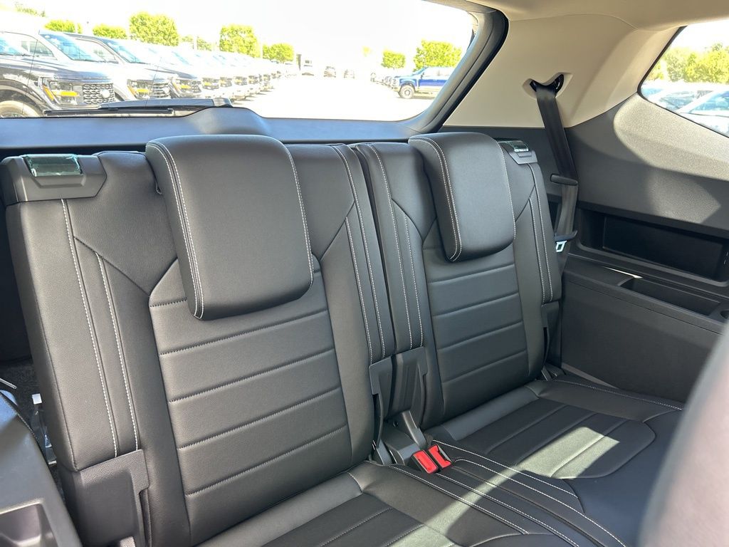 2026 Volkswagen Atlas SEL photo 46