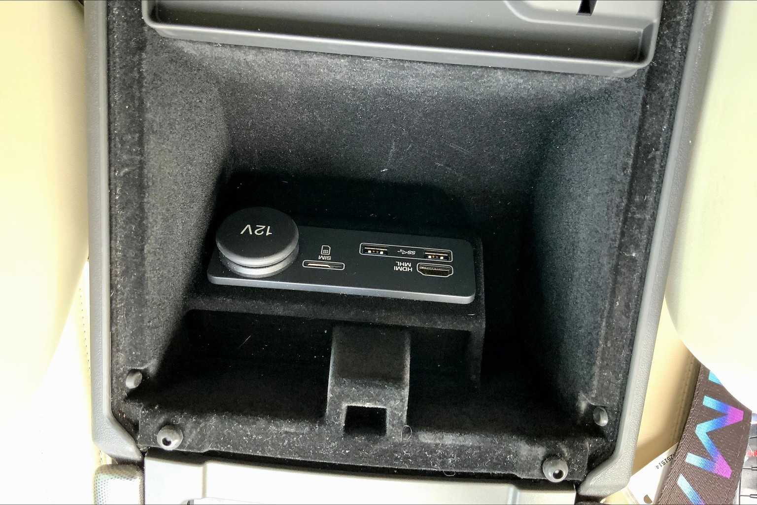 2018 Land Rover Range Rover Evoque HSE Dynamic photo 30