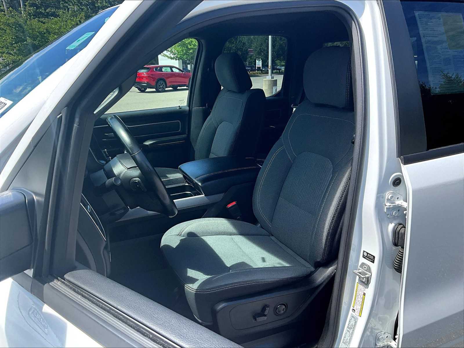 2022 Ram 1500 Big Horn photo 10