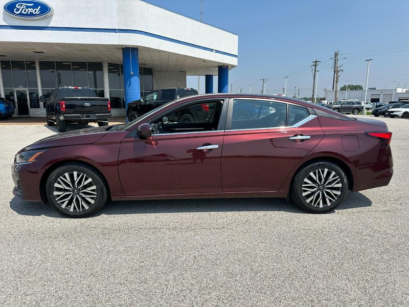 Certified 2023 Nissan Altima SV with VIN 1N4BL4DVXPN374728 for sale in Granite City, IL