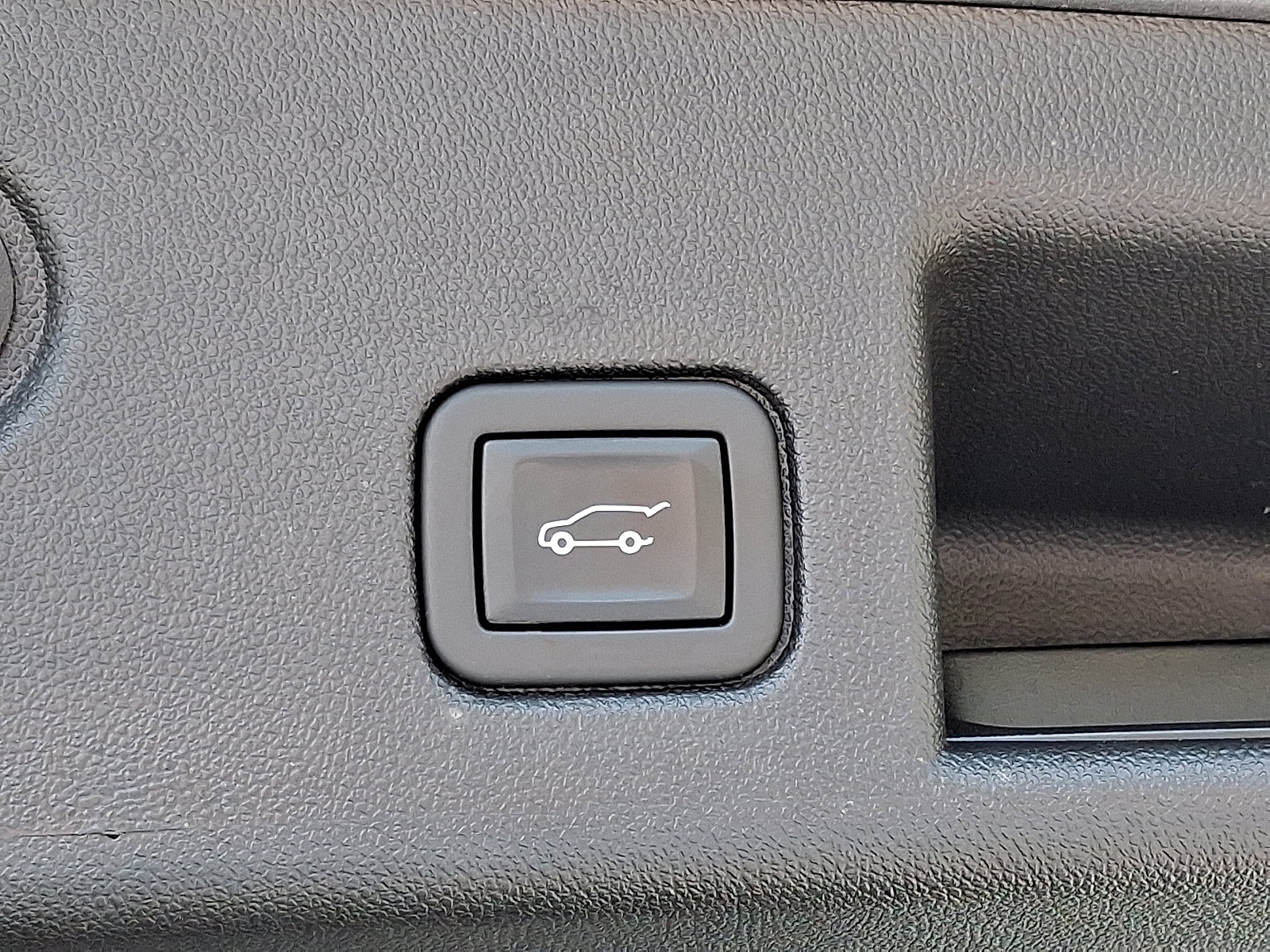 2024 Chevrolet Equinox LT photo 26