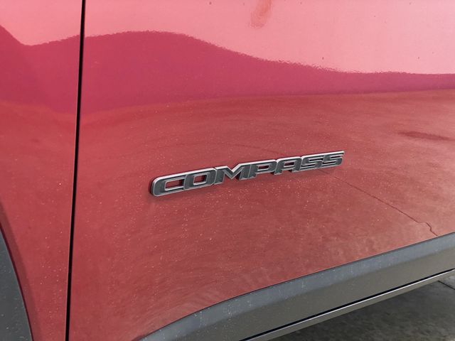 2025 Jeep Compass Latitude Altitude Special Edition photo 35