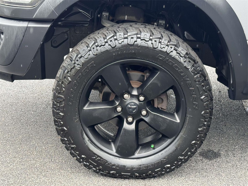 2019 Ram 1500 Classic Warlock photo 11
