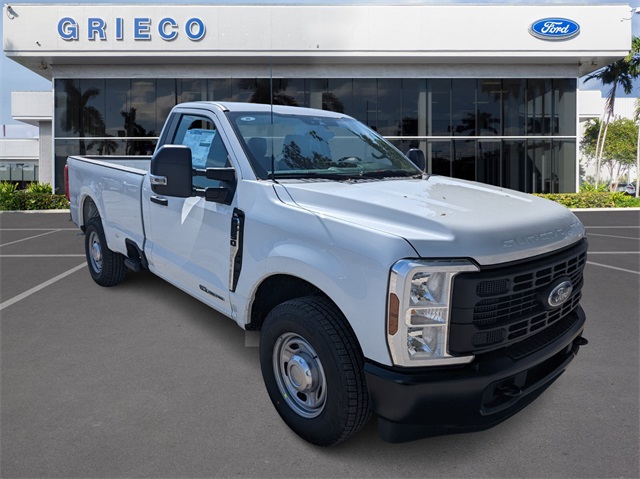 2025 Ford F-250 XL photo 2