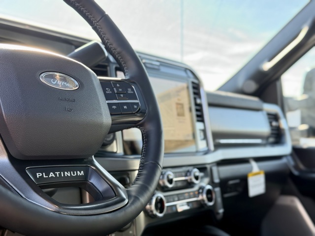 2026 Ford F-350 Platinum photo 15