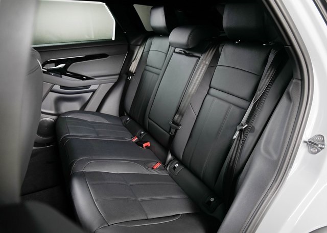 2026 Land Rover Range Rover Evoque Dynamic SE photo 4