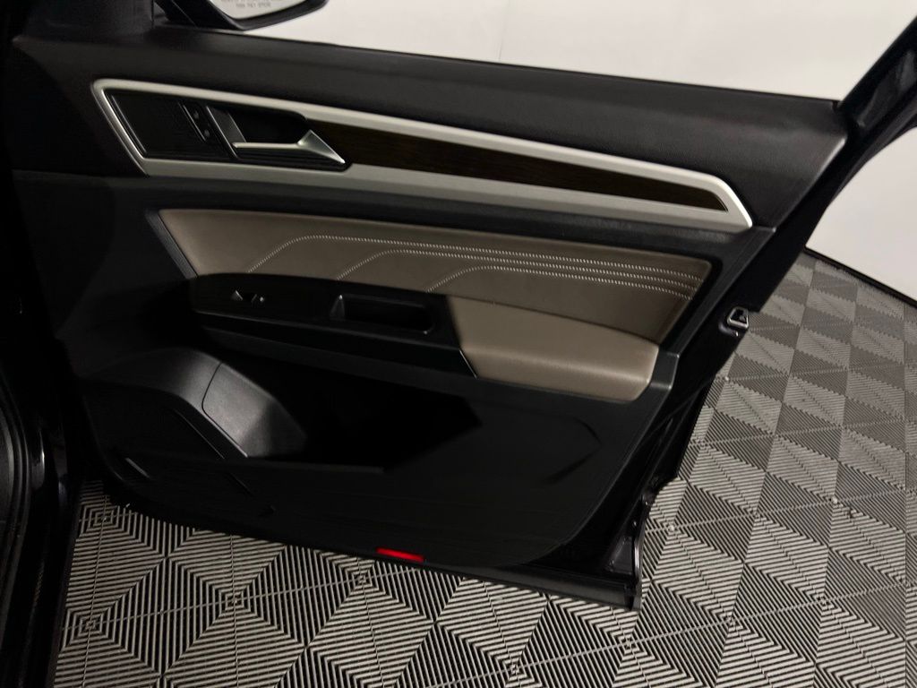 2021 Volkswagen Atlas V6 SE Technology photo 23