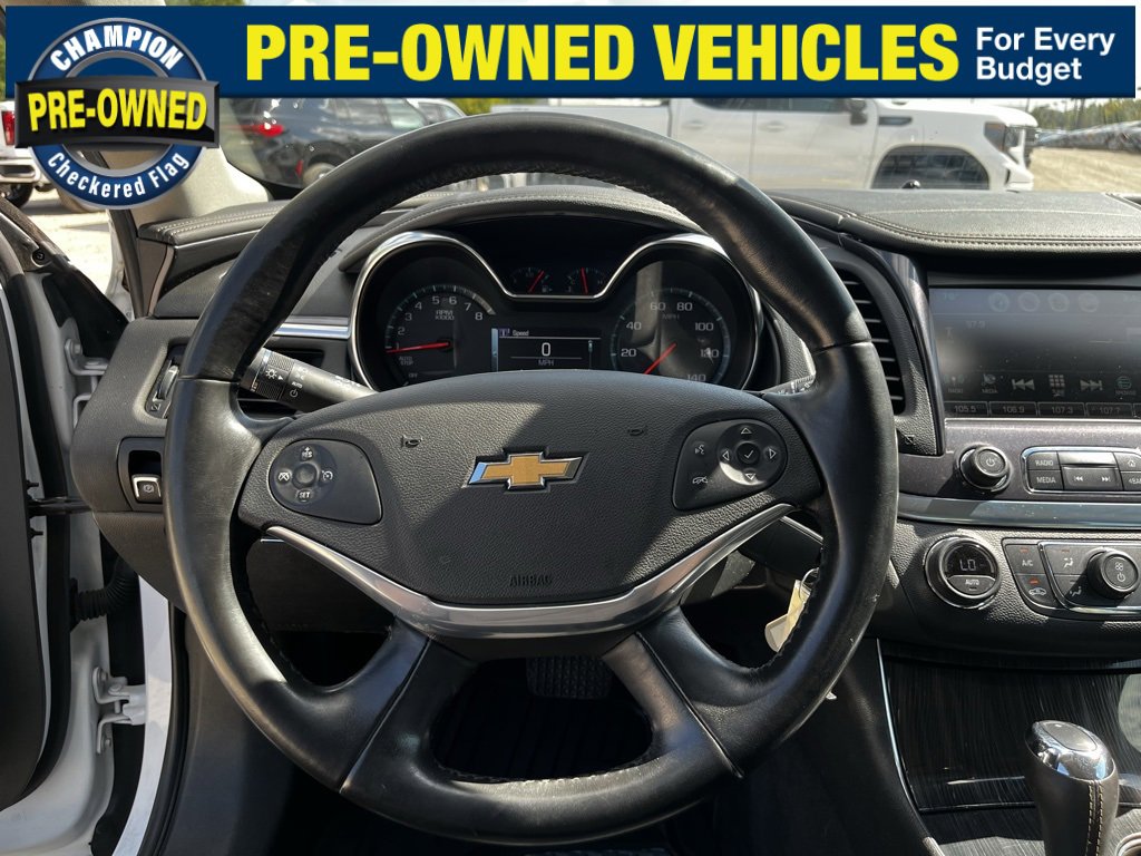 2016 Chevrolet Impala 1LT photo 12
