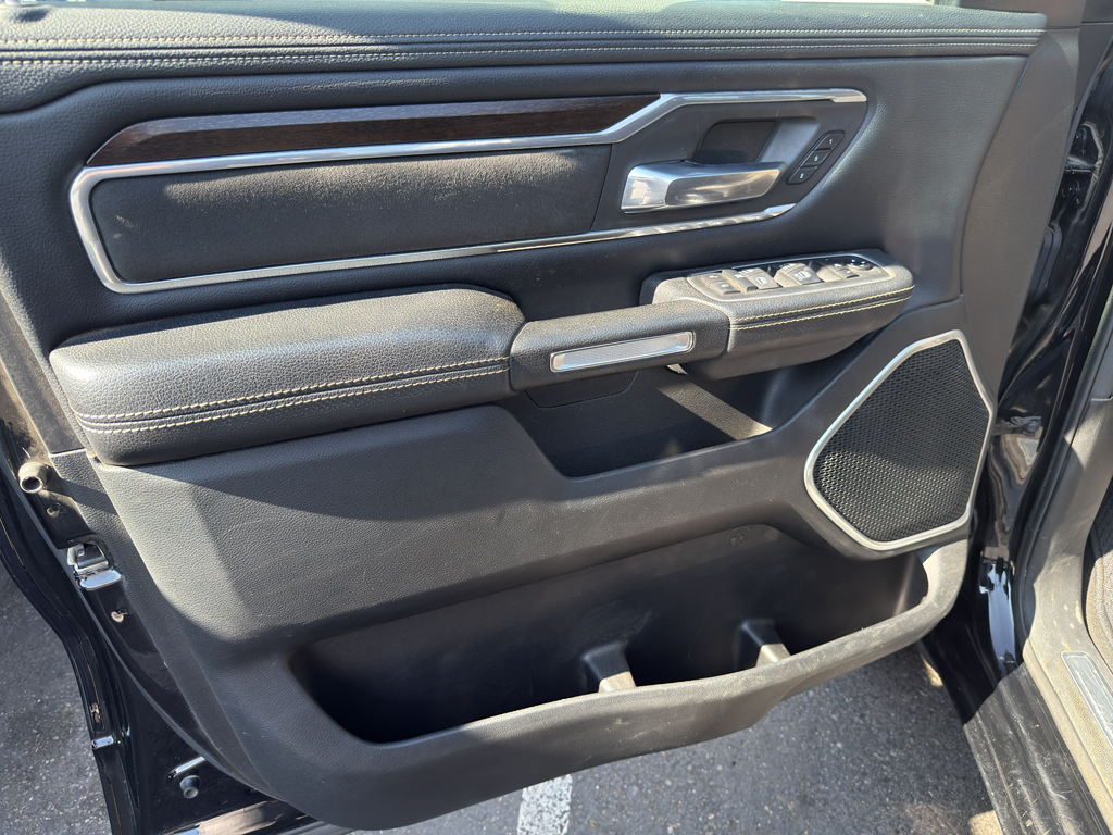 2021 Ram 1500 Laramie photo 12