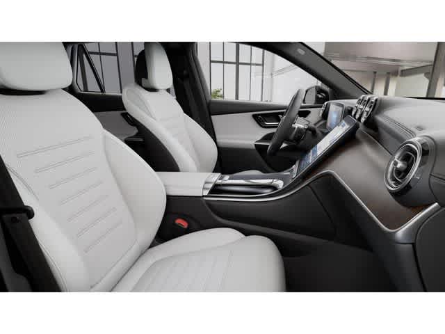 2025 Mercedes Benz GLC 350e 4MATIC photo 4