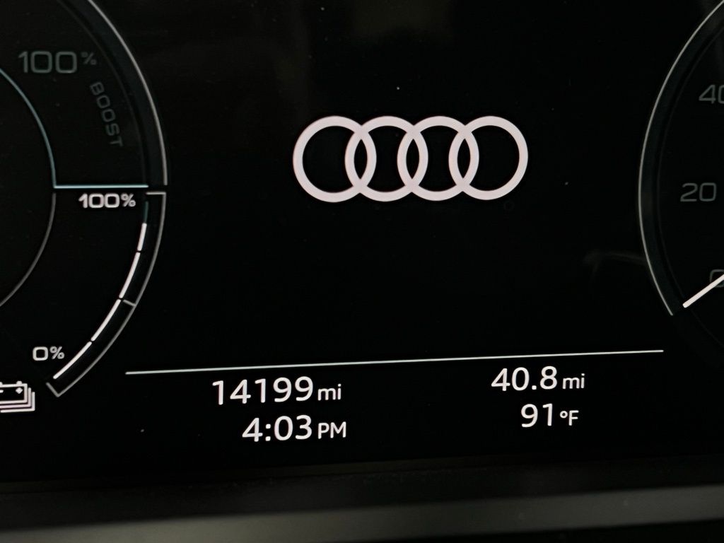 2024 Audi Q8 E-tron Premium Plus photo 15
