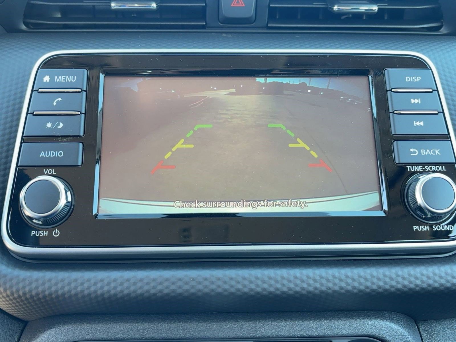 2025 Nissan Kicks Play S photo 20