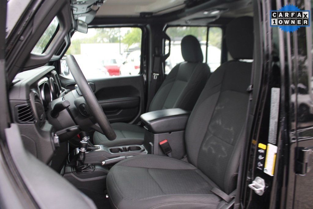 2022 Jeep Wrangler Unlimited Sport photo 4