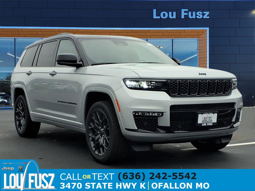 2025 Jeep Grand Cherokee L Summit's photo