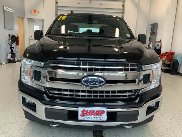 2019 Ford F-150 XLT photo 2