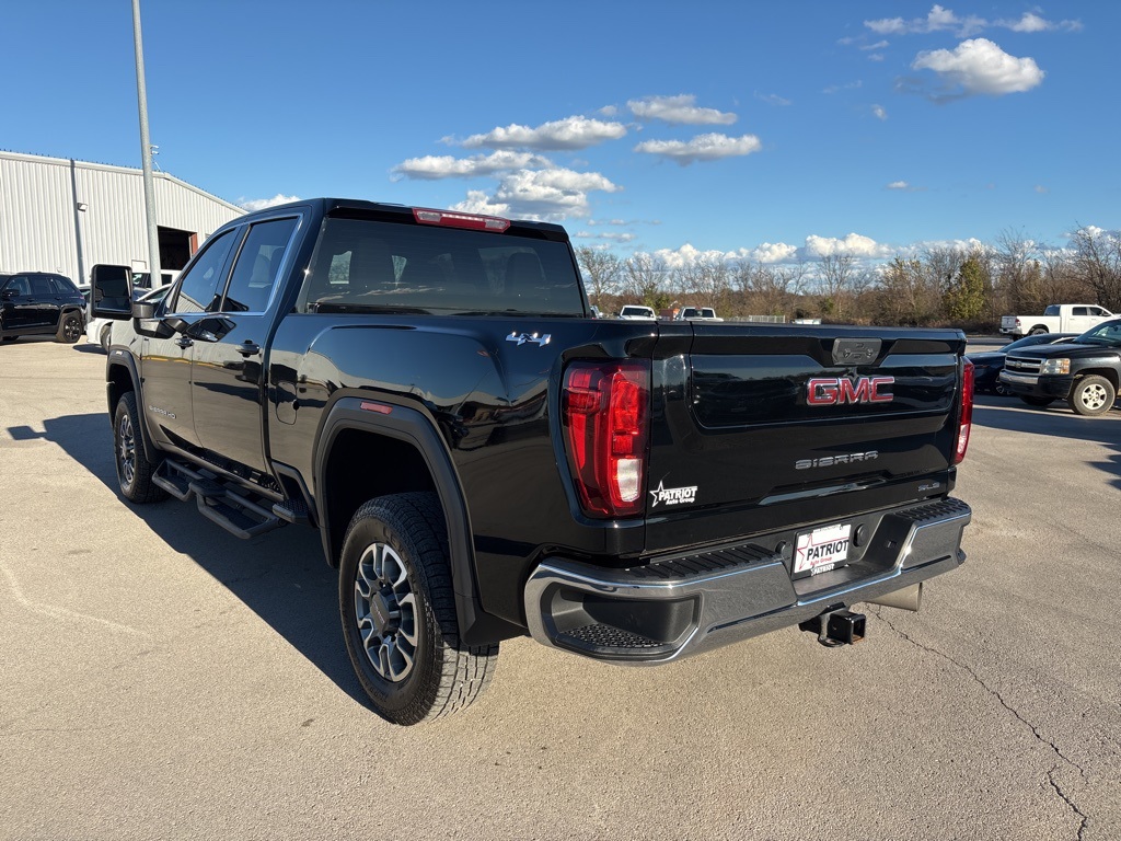 2024 Gmc Sierra HD SLE photo 4