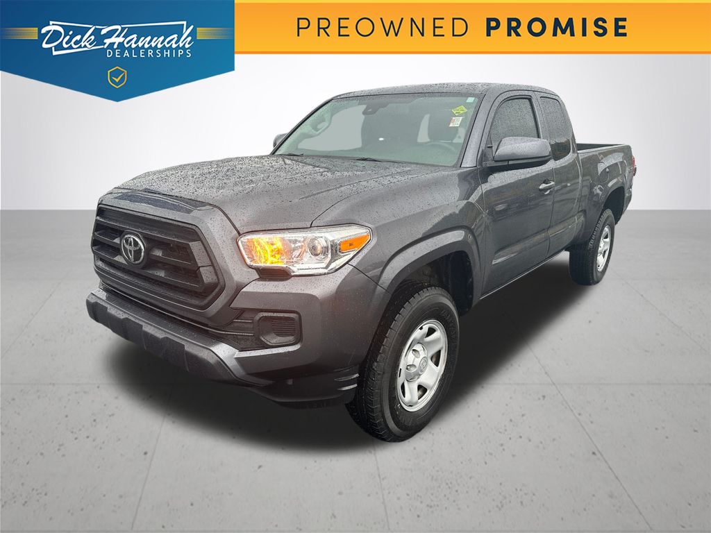 2023 Toyota Tacoma SR's photo