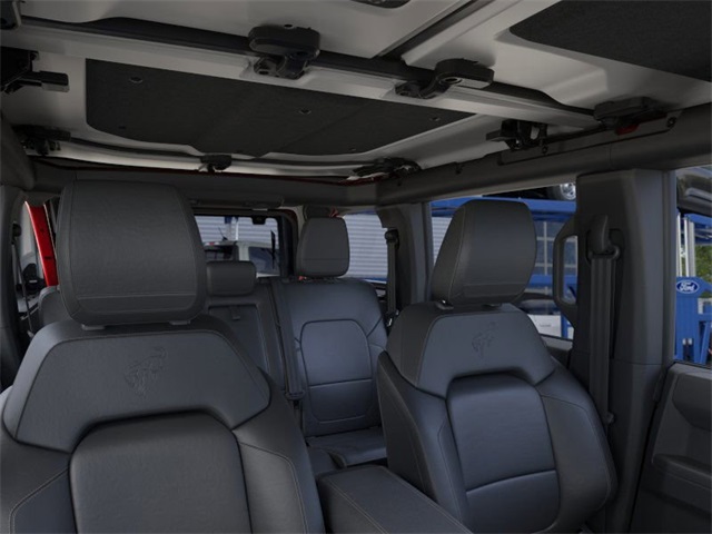 2025 Ford Bronco Badlands photo 12