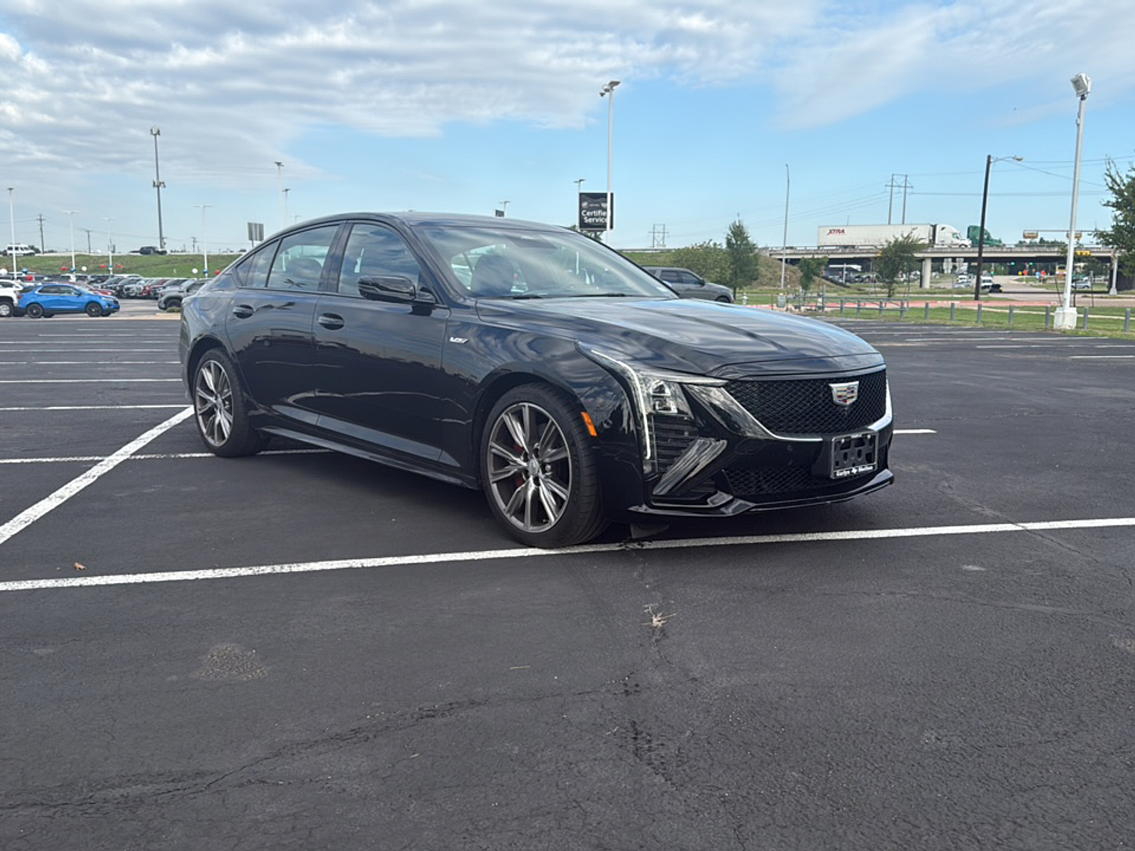 2025 Cadillac CT5 V photo 3
