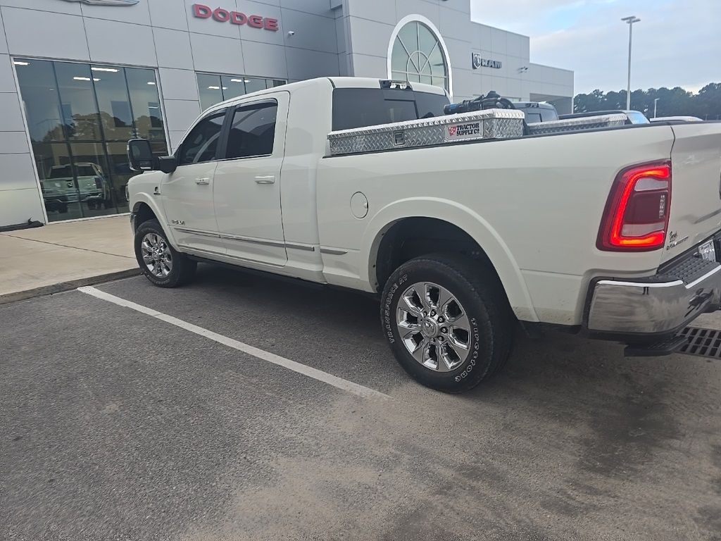 2024 Ram 2500 Limited photo 3