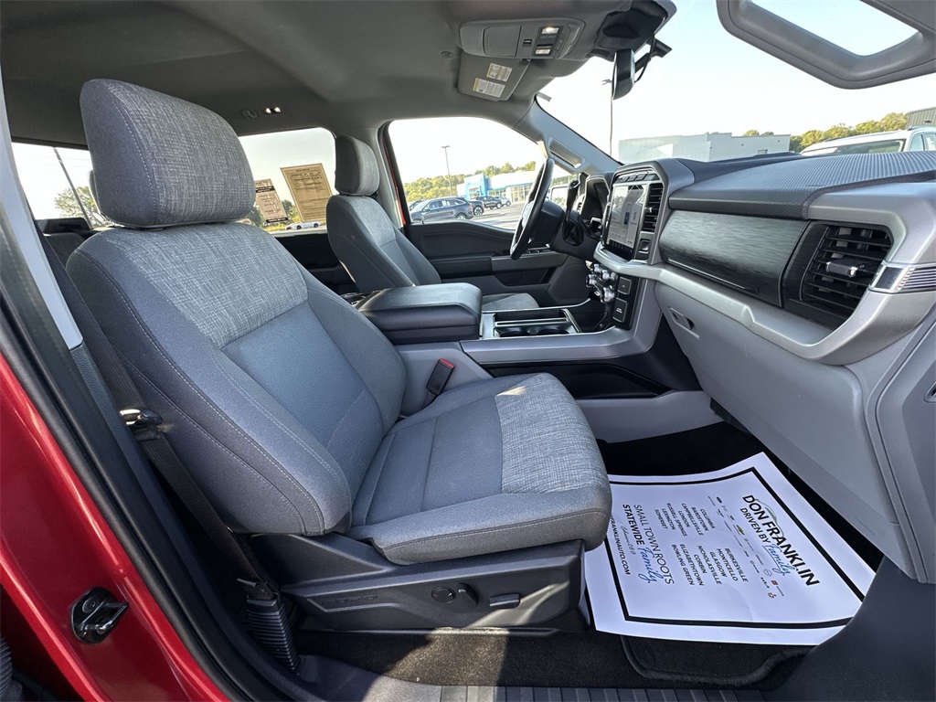 2022 Ford F-150 XLT photo 22