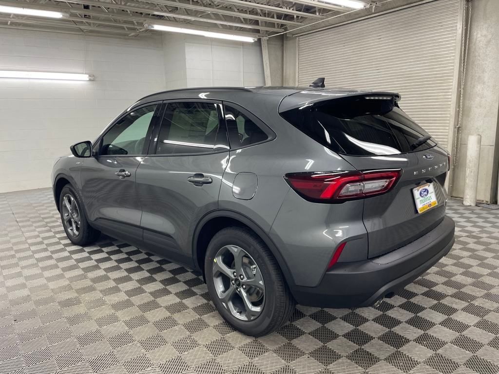 2025 Ford Escape Hybrid ST-Line photo 25