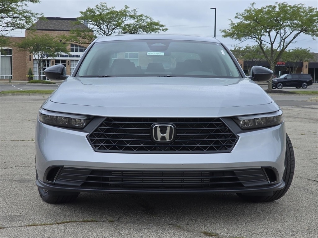 2025 Honda Accord SE photo 2