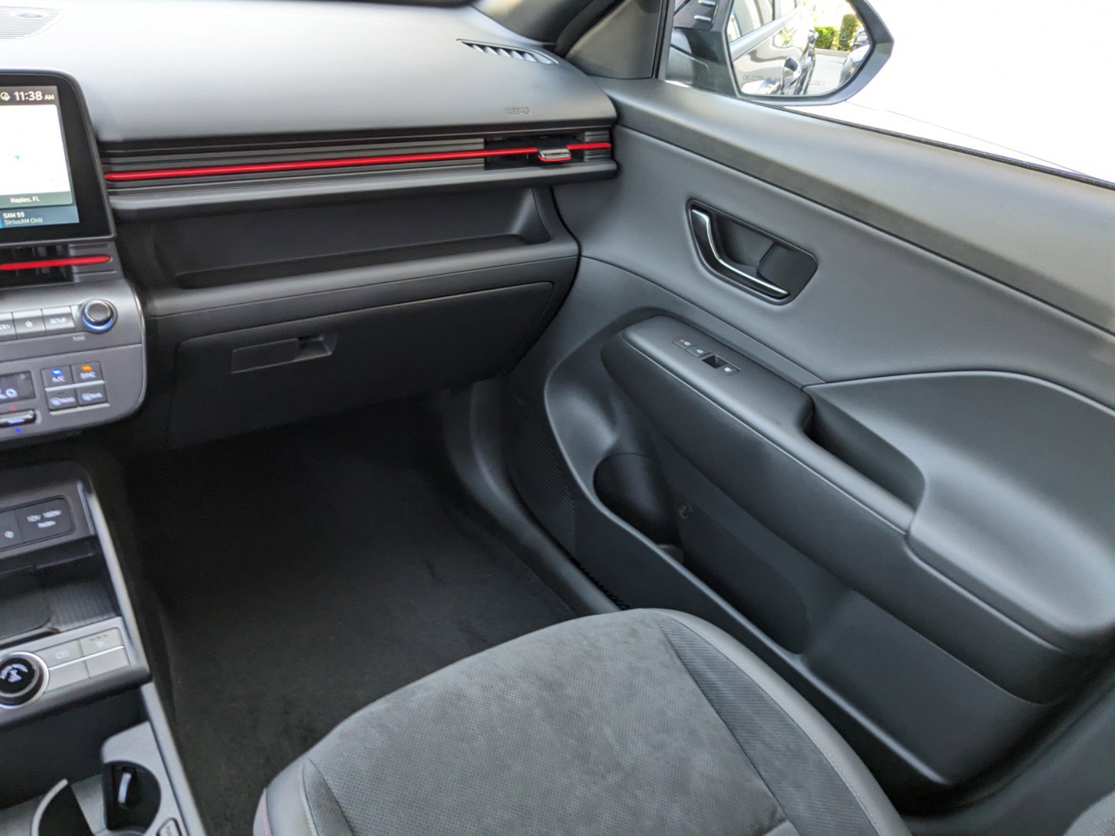 2024 Hyundai Kona N Line photo 12