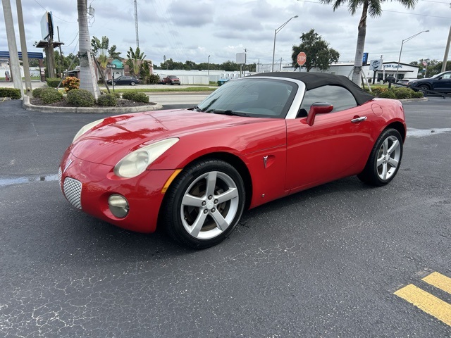 2007 Pontiac Solstice Base photo 3