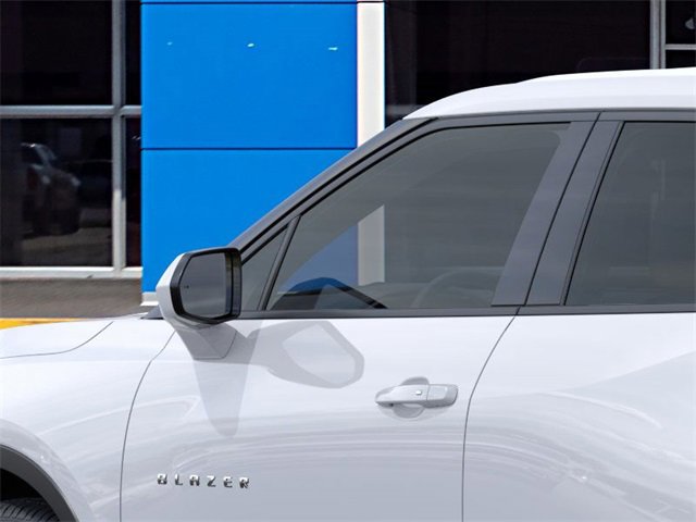 2025 Chevrolet Blazer 2LT photo 11