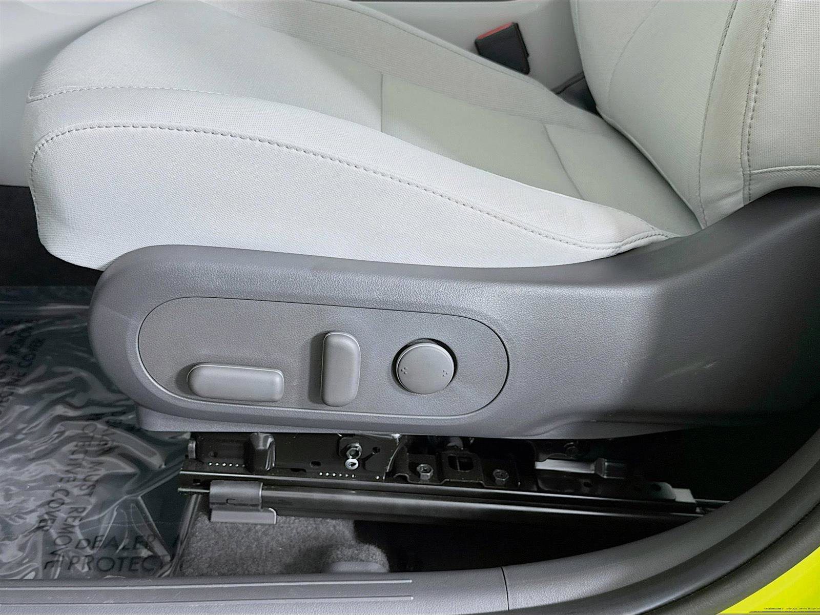 2024 Hyundai Kona SEL photo 18