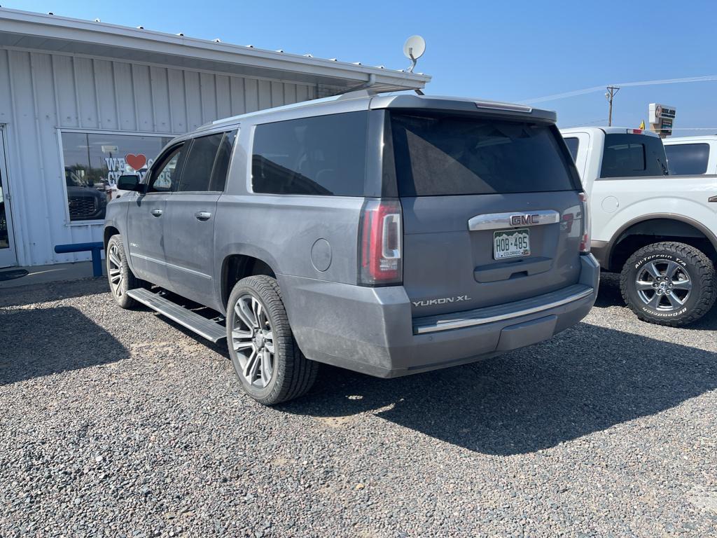2018 Gmc Yukon XL 1500 Denali photo 3