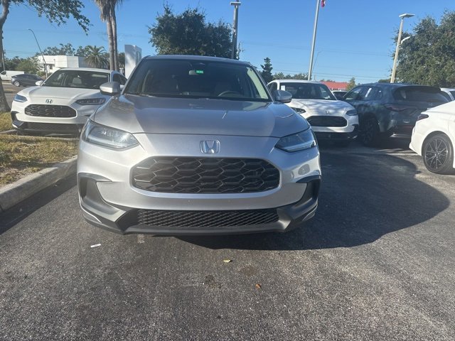 2023 Honda HR-V LX photo 3