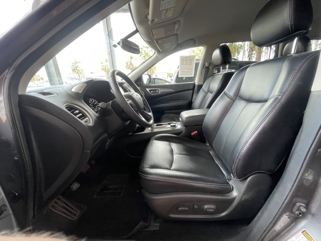 2020 Nissan Pathfinder SL photo 7