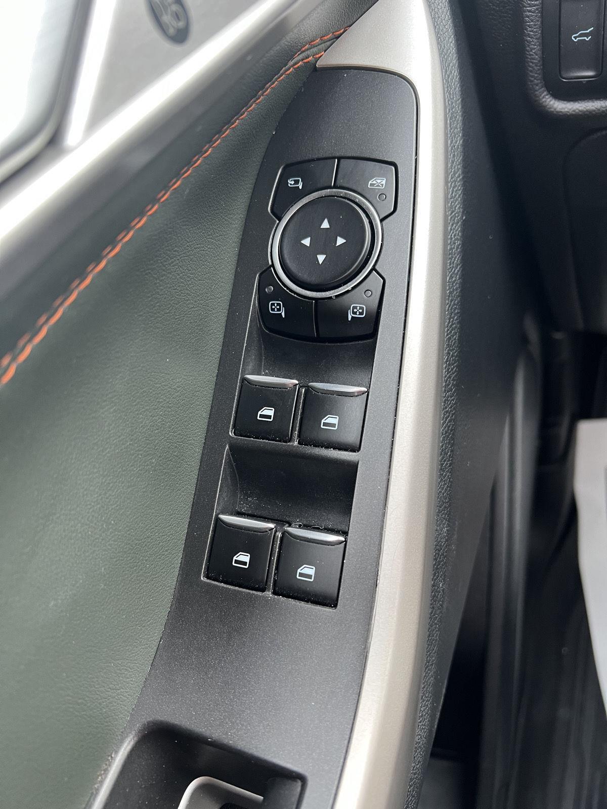 2022 Ford Explorer Timberline photo 13