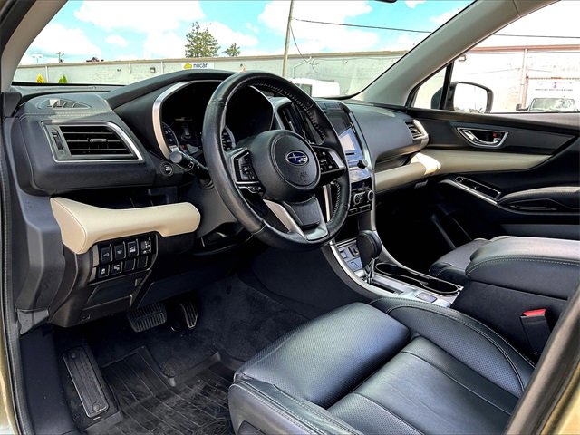 2022 Subaru Ascent Limited photo 8