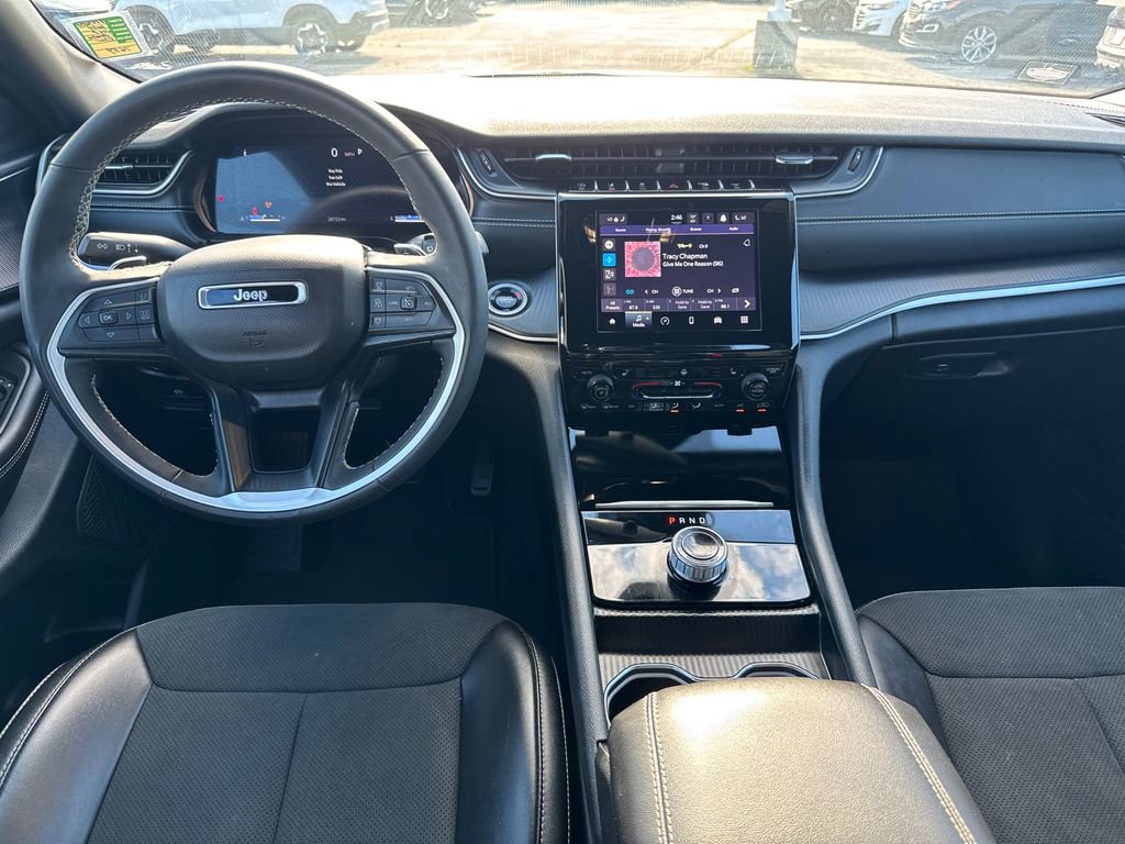 2024 Jeep Grand Cherokee Altitude photo 20