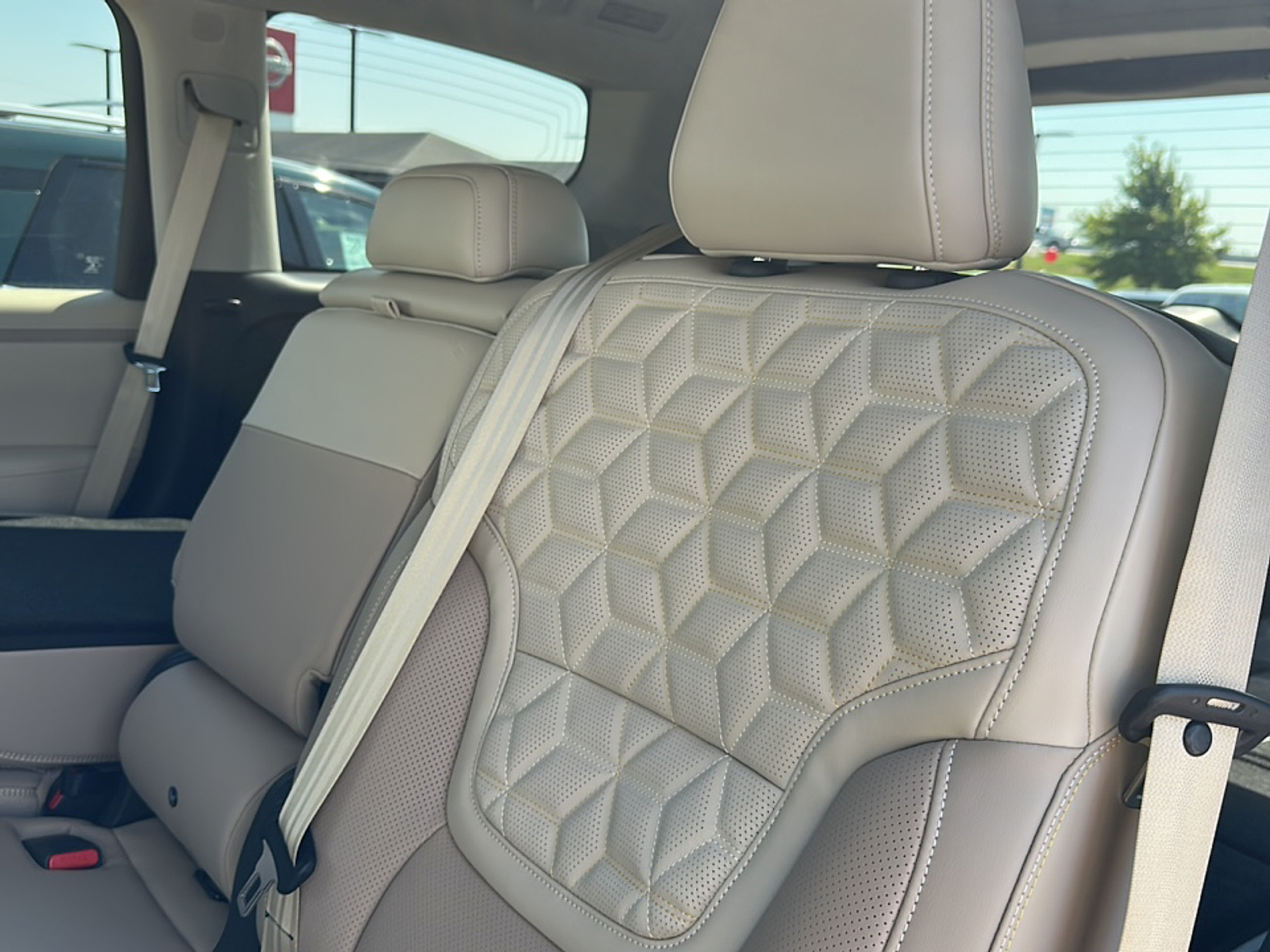 2026 Nissan Armada Platinum Reserve photo 10