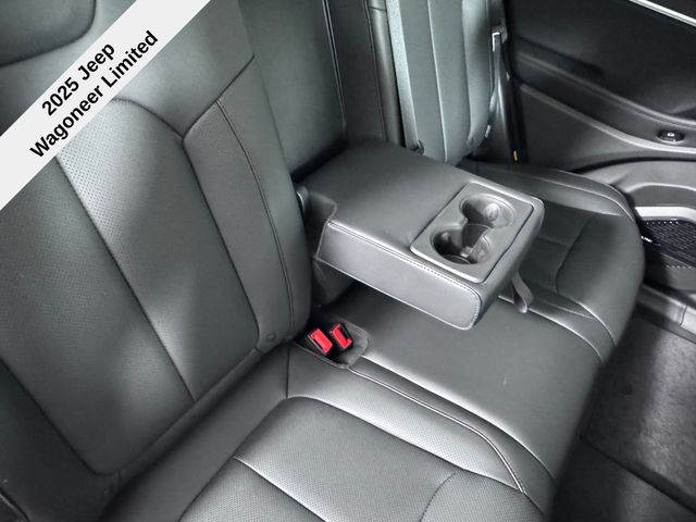 2025 Jeep Wagoneer S Limited photo 30