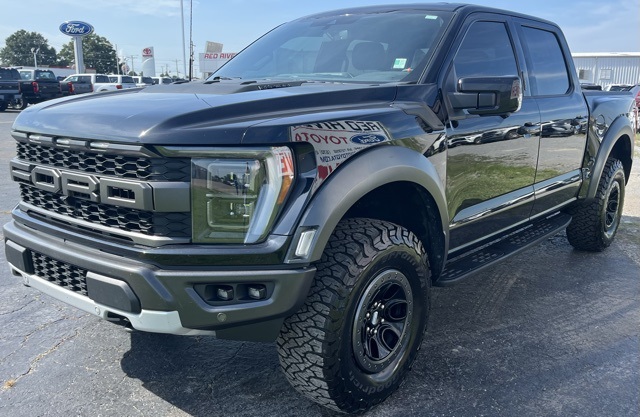 2021 Ford F-150 Raptor photo 2